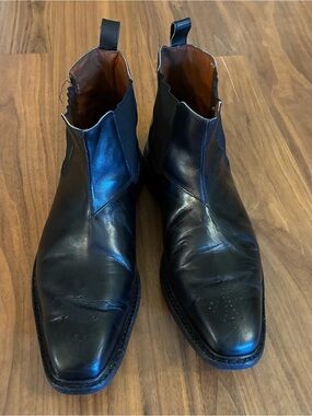 Men's Black Leather Chelsea Boots - Classic Slip-On Style